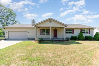 175 Douglas Circle, Georgetown, OH 45121