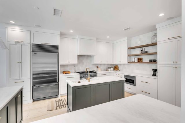 36 Prioleau Street G, Charleston, SC 29401