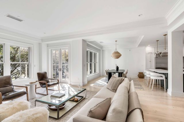 36 Prioleau Street G, Charleston, SC 29401