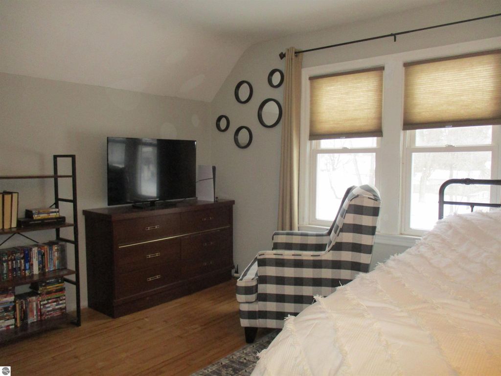 Image 17 of property listing at 1315 Mill Street, Midland, MI 48640