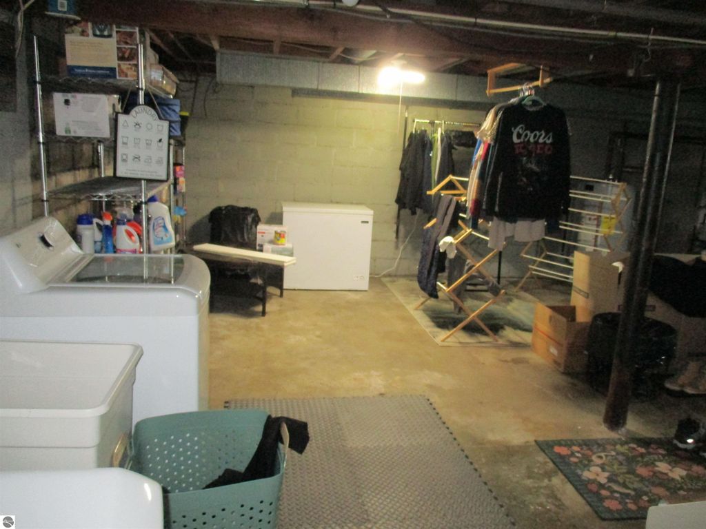 Image 20 of property listing at 1315 Mill Street, Midland, MI 48640