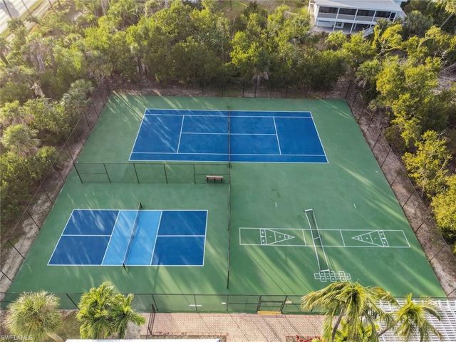 253 Daniel DR, Sanibel, FL 33957