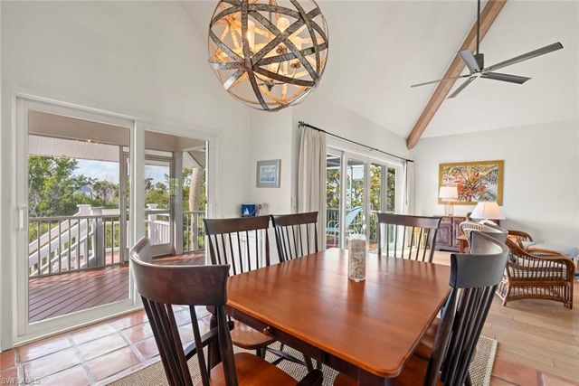 253 Daniel DR, Sanibel, FL 33957