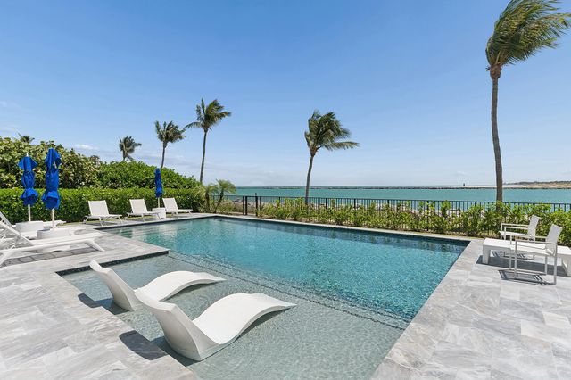 150 Inlet Way 1 E, Palm Beach Shores, FL 33404
