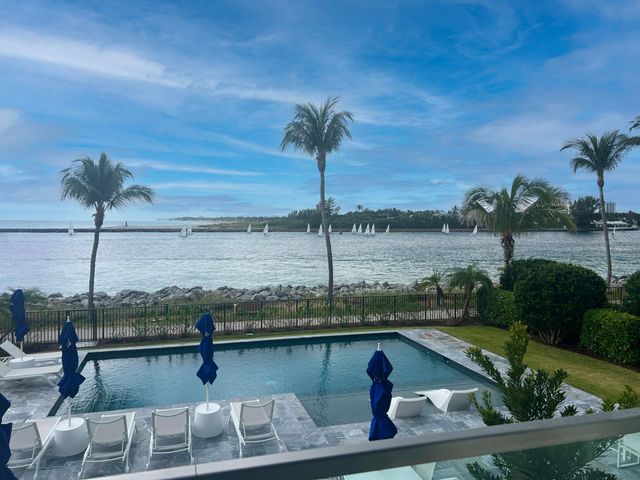 150 Inlet Way 1 E, Palm Beach Shores, FL 33404
