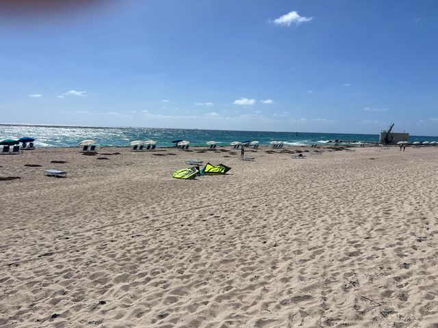 150 Inlet Way 1 E, Palm Beach Shores, FL 33404