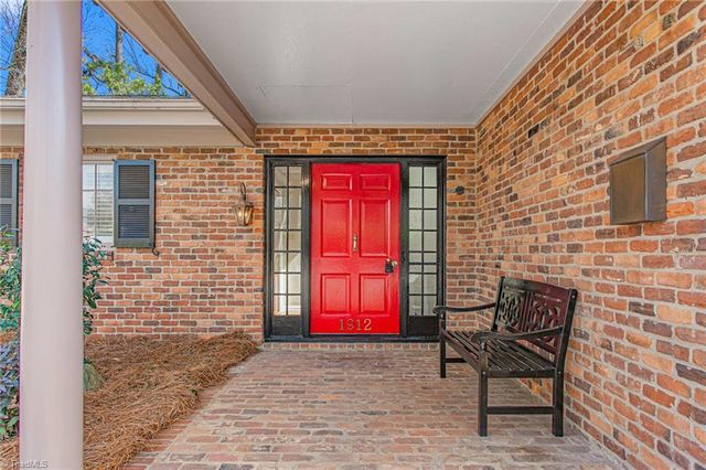 1912 Lake Drive, Burlington, NC 27215