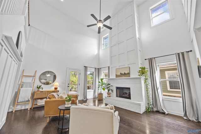 6453 Lincoln Park Place, Huntsville, AL 35806