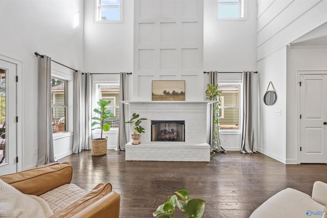 6453 Lincoln Park Place, Huntsville, AL 35806