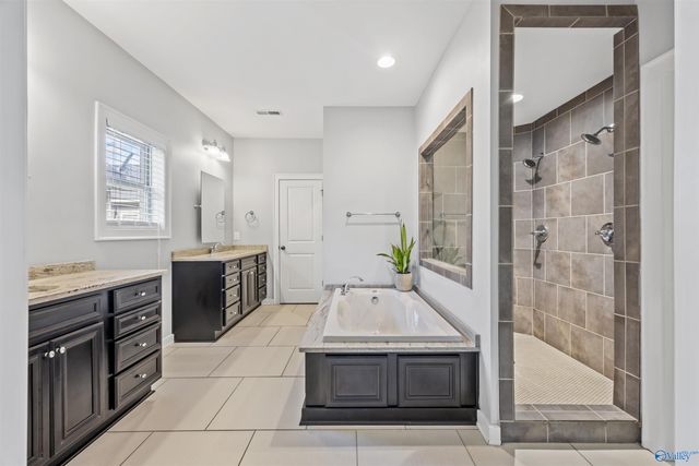 6453 Lincoln Park Place, Huntsville, AL 35806