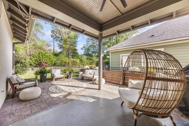 6453 Lincoln Park Place, Huntsville, AL 35806