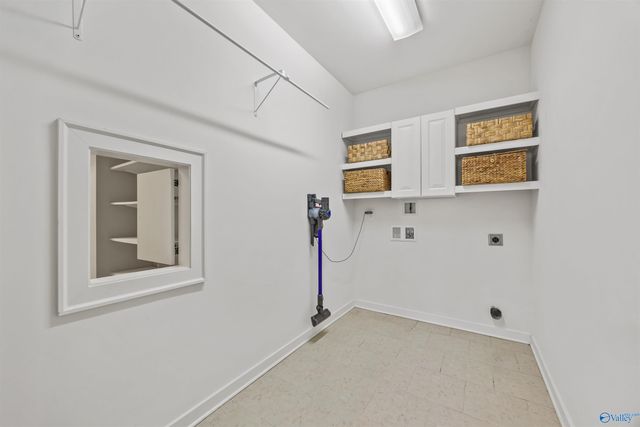 6453 Lincoln Park Place, Huntsville, AL 35806