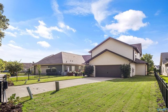 6453 Lincoln Park Place, Huntsville, AL 35806