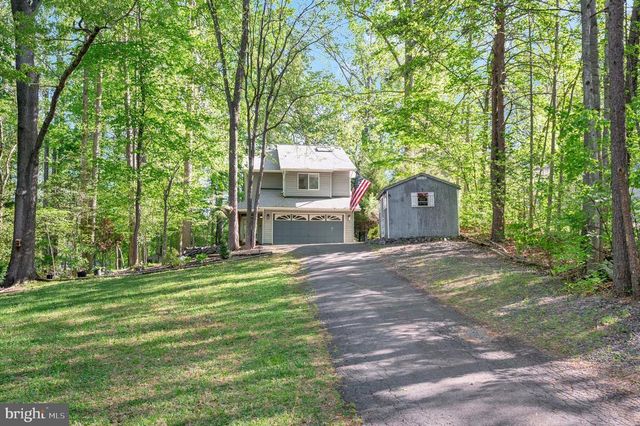 2005 LAKEVIEW PKWY, Locust Grove, VA 22508
