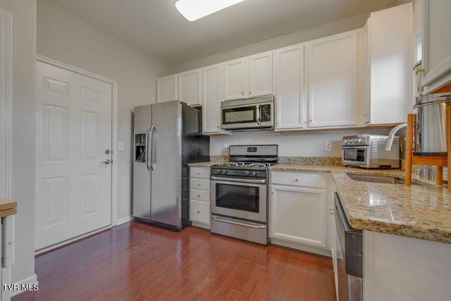 657 Suffolk Road, Johnson City, TN 37615