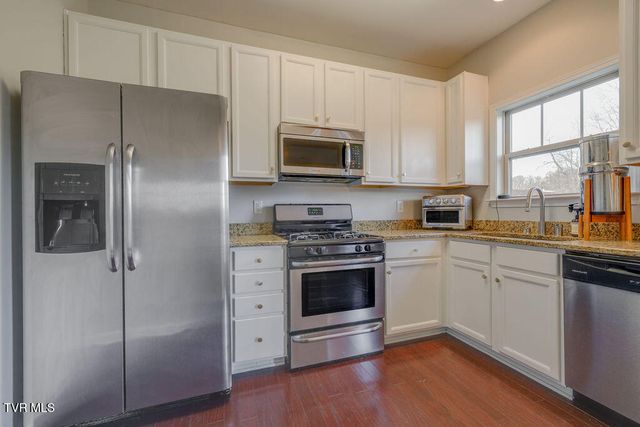 657 Suffolk Road, Johnson City, TN 37615