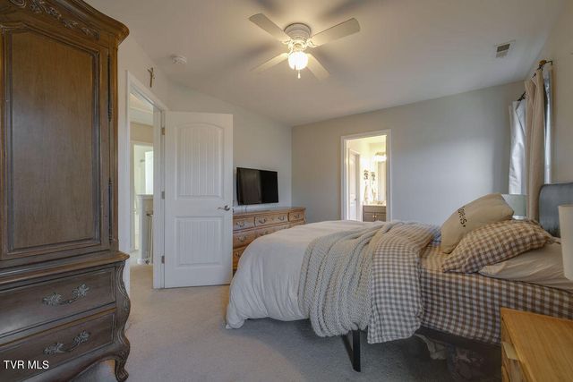 657 Suffolk Road, Johnson City, TN 37615