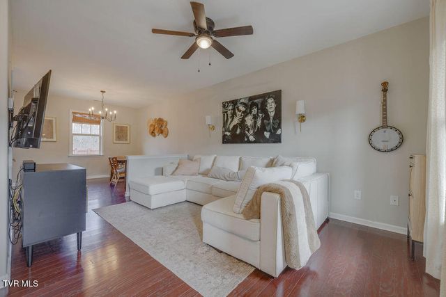 657 Suffolk Road, Johnson City, TN 37615