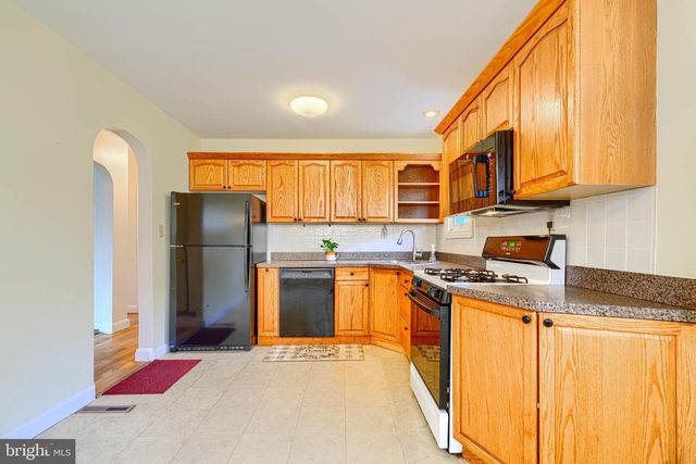 3314 SUMMIT AVE, Baltimore, MD 21234