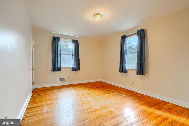 3314 SUMMIT AVE, Baltimore, MD 21234