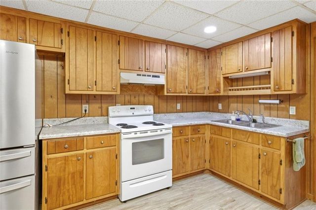 341 Pleasant Hill Road NW, Conyers, GA 30012