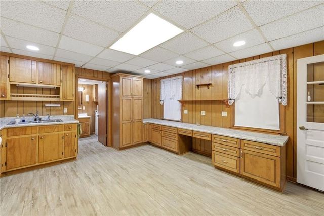 341 Pleasant Hill Road NW, Conyers, GA 30012