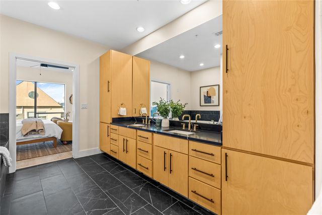 4111 Newton Avenue 6, Dallas, TX 75219