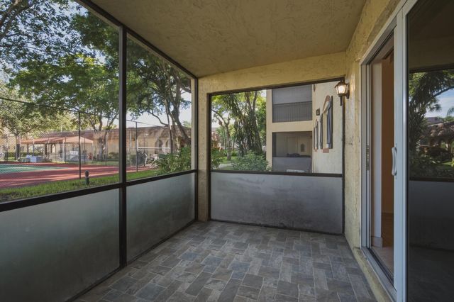 255 S Cypress Road 315, Pompano Beach, FL 33060