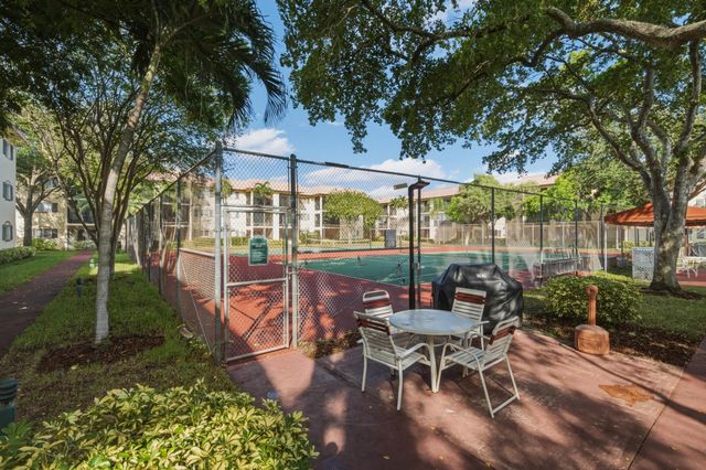 255 S Cypress Road 315, Pompano Beach, FL 33060