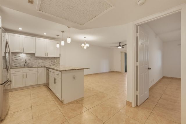 255 S Cypress Road 315, Pompano Beach, FL 33060