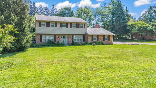 2215 Merrimont Drive 2215 Merrimont Drive, Troy, OH 45373