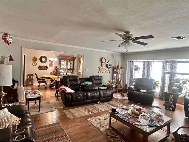 7315 NW Compass Dr, Lawton, OK 73505