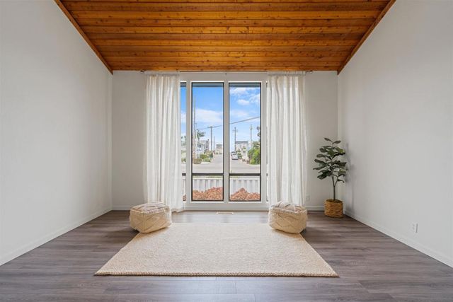 2435 Camino Del Mar, Del Mar, CA 92014