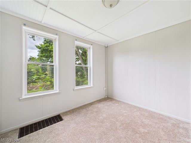 448 E Voris Street, Akron, OH 44311