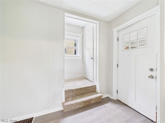 448 E Voris Street, Akron, OH 44311