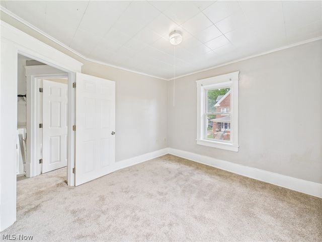 448 E Voris Street, Akron, OH 44311