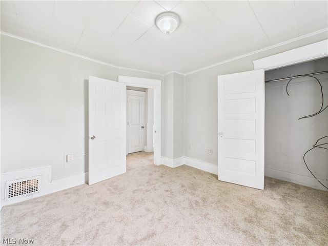 448 E Voris Street, Akron, OH 44311