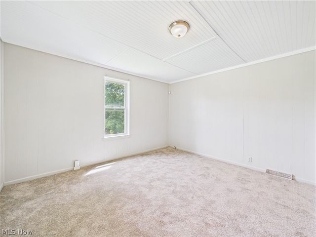 448 E Voris Street, Akron, OH 44311