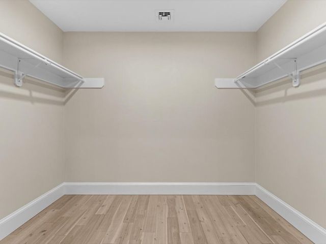 4 Hazeltine Rd, Upton, MA 01568