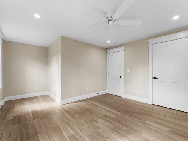 4 Hazeltine Rd, Upton, MA 01568