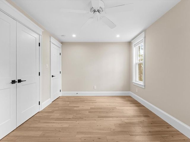 4 Hazeltine Rd, Upton, MA 01568