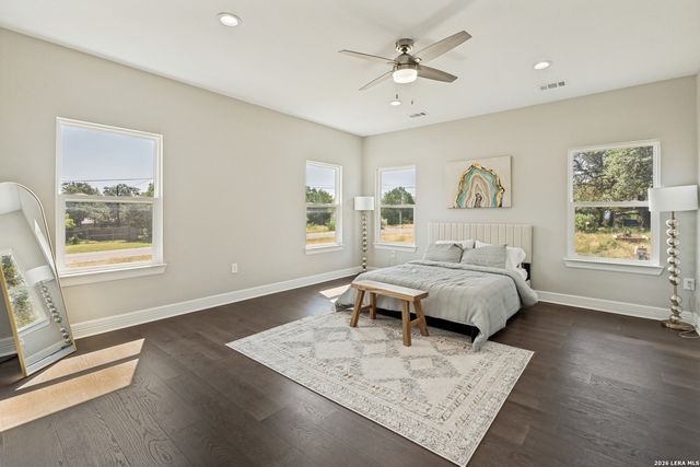 1090 Arcadia, Canyon Lake, TX 78133