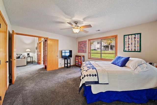 6800 Fremont Lane, Woodbury, MN 55125