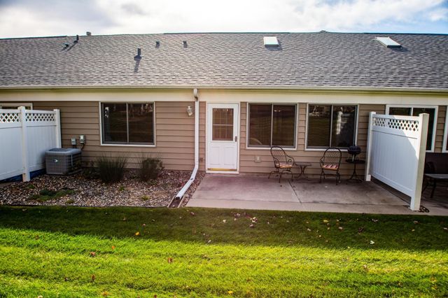 6800 Fremont Lane, Woodbury, MN 55125