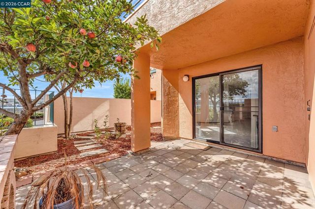 196 Nantucket Lane, Vallejo, CA 94590