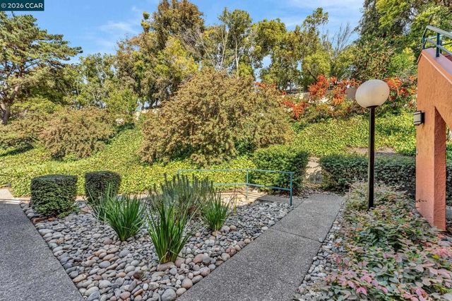 196 Nantucket Lane, Vallejo, CA 94590
