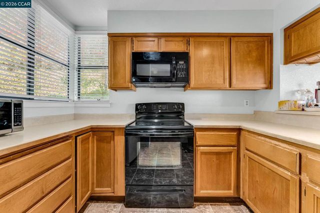 196 Nantucket Lane, Vallejo, CA 94590