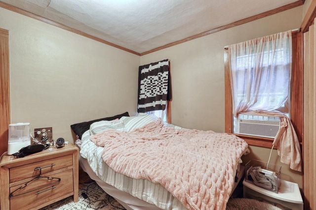 206 N 68th STREET, Milwaukee, WI 53213