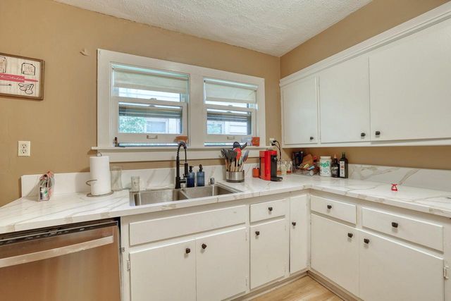 206 N 68th STREET, Milwaukee, WI 53213