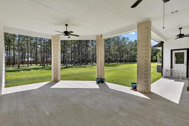 16438 Stonewall Street, Conroe, TX 77303